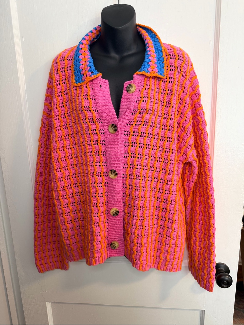 BDG Pink and Coral Knit Wide-Leg Pants with Matching Jacket - Picture 9 of 13